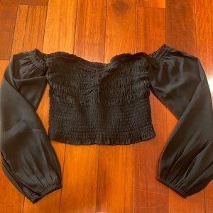 Abercrombie & Fitch Off the Shoulder Top